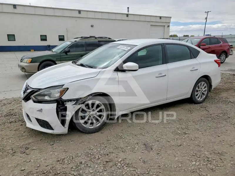 2019 Nissan SENTRA фото