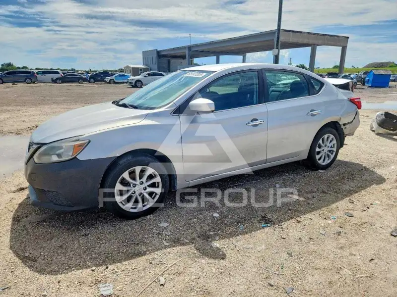 2019 Nissan SENTRA photo