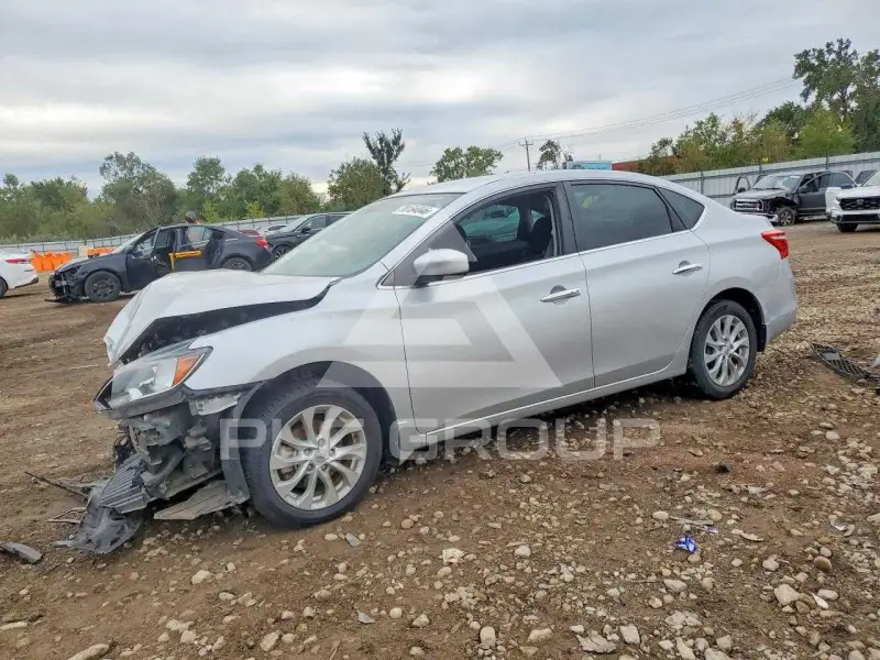 2019 Nissan SENTRA photo