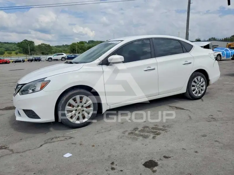 2019 Nissan SENTRA фото