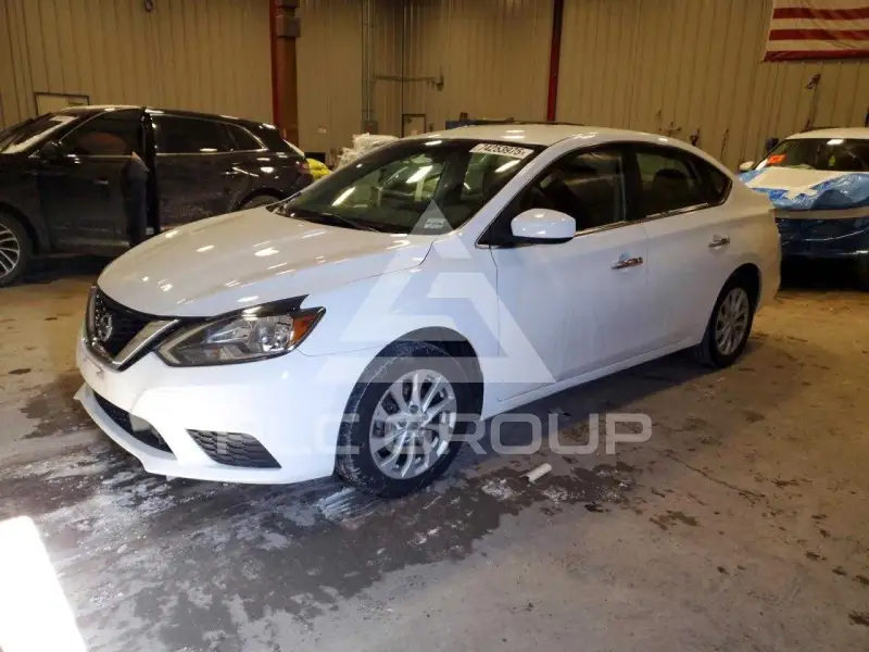 2019 Nissan SENTRA фото