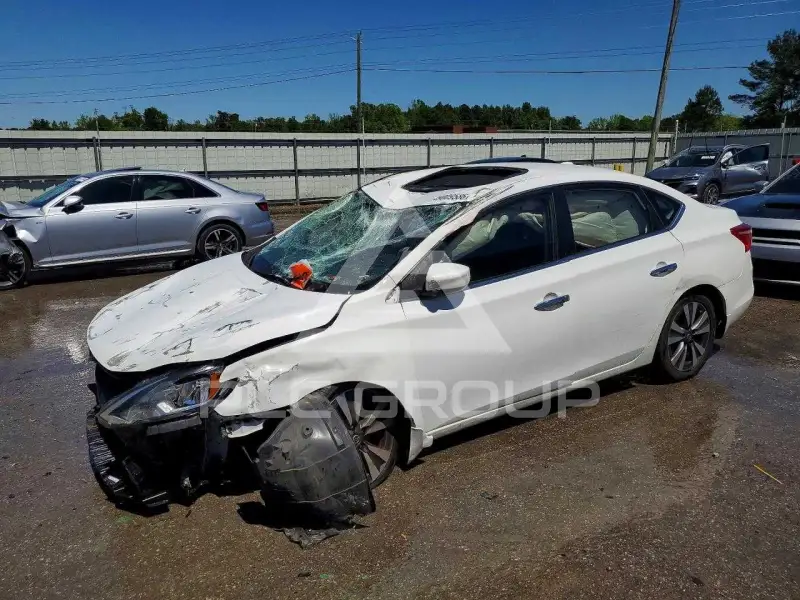 2019 Nissan SENTRA фото