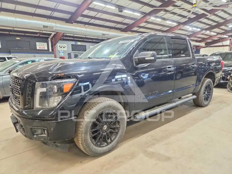 2019 Nissan TITAN фото