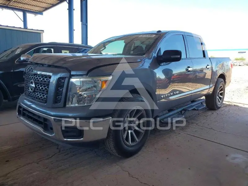 2019 Nissan TITAN фото