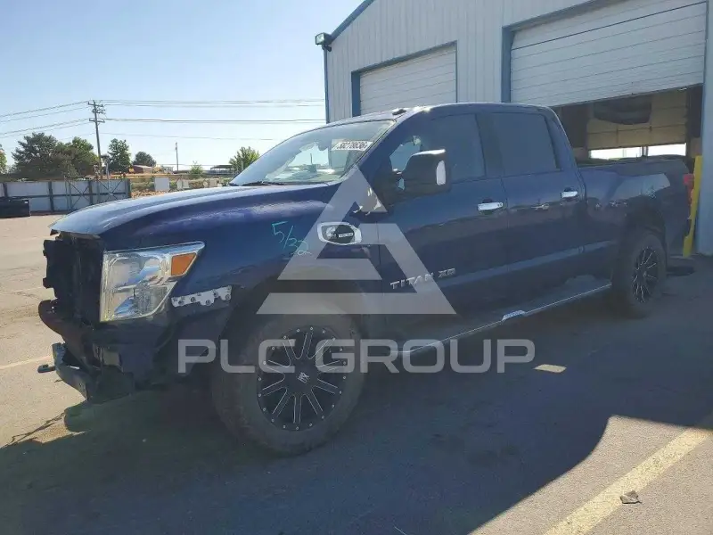 2019 Nissan TITAN фото