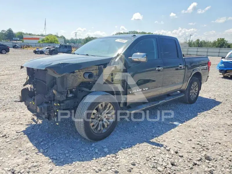 2019 Nissan TITAN фото