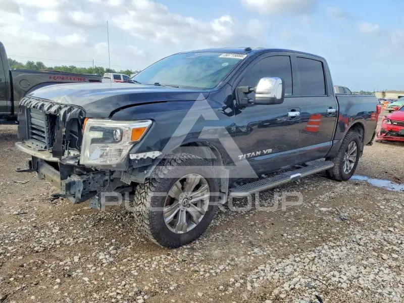 2019 Nissan TITAN фото