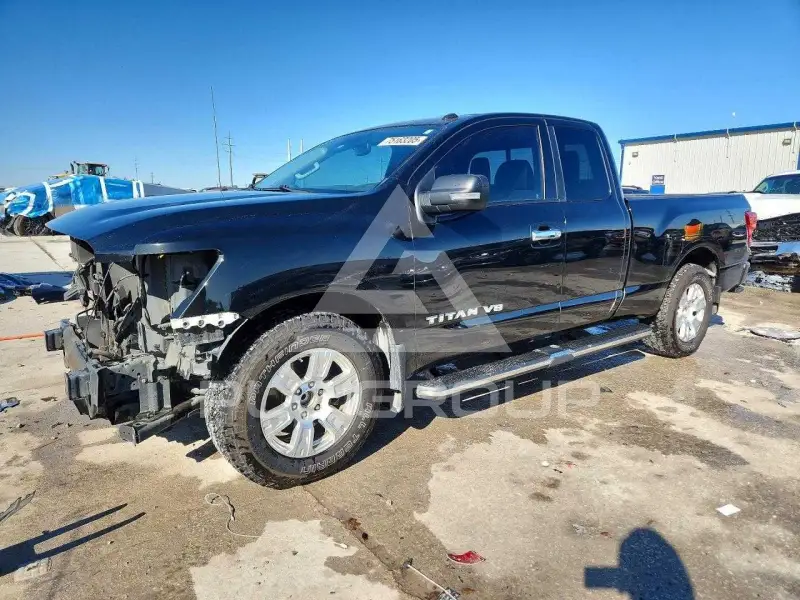 2019 Nissan TITAN фото