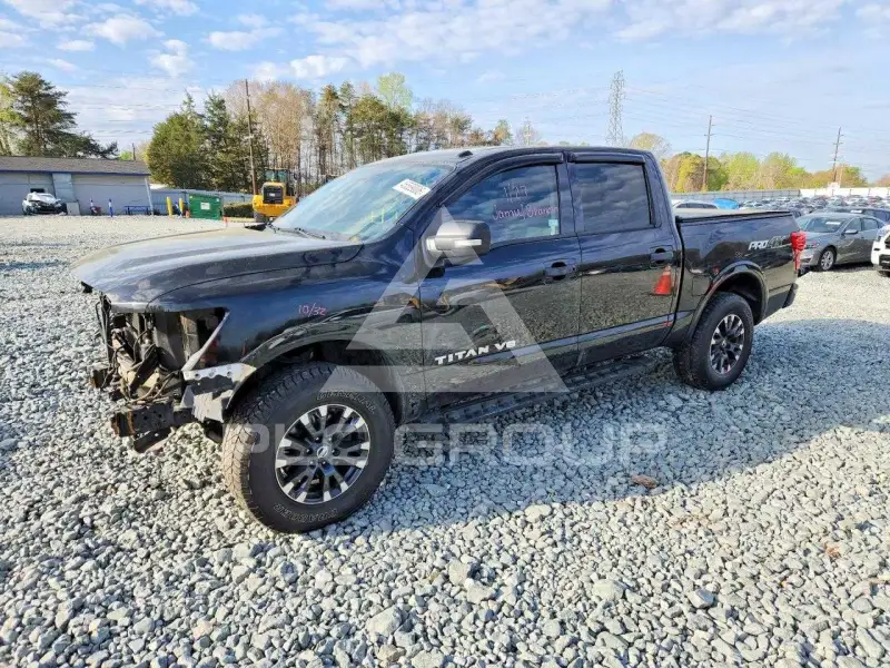 2019 Nissan TITAN фото