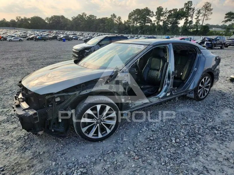 2019 Nissan MAXIMA photo