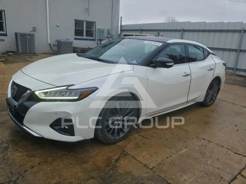 2019 Nissan MAXIMA photo