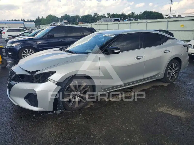 2019 Nissan MAXIMA photo