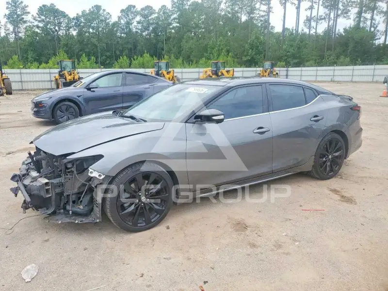 2019 Nissan MAXIMA photo