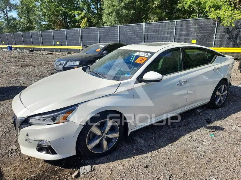 2019 Nissan ALTIMA фото