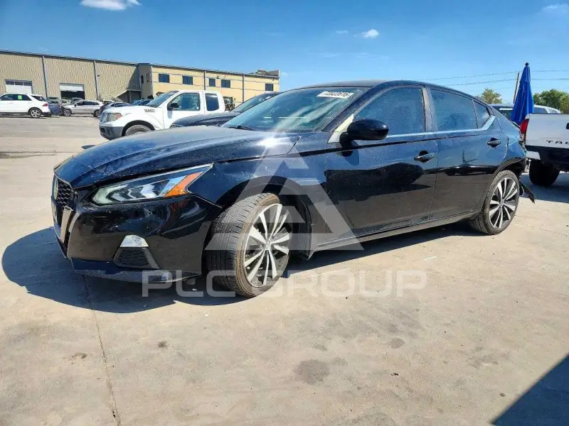 2019 Nissan ALTIMA photo