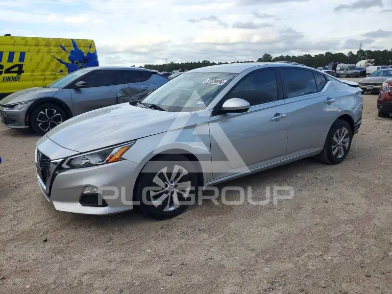 2019 Nissan ALTIMA фото