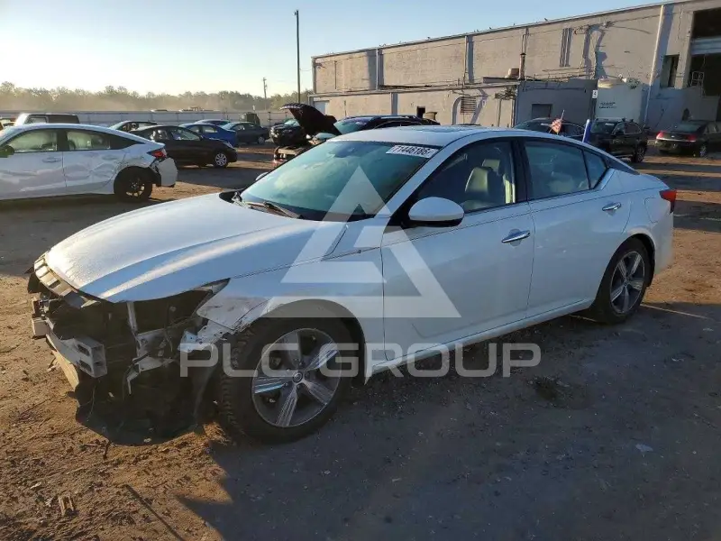 2019 Nissan ALTIMA photo