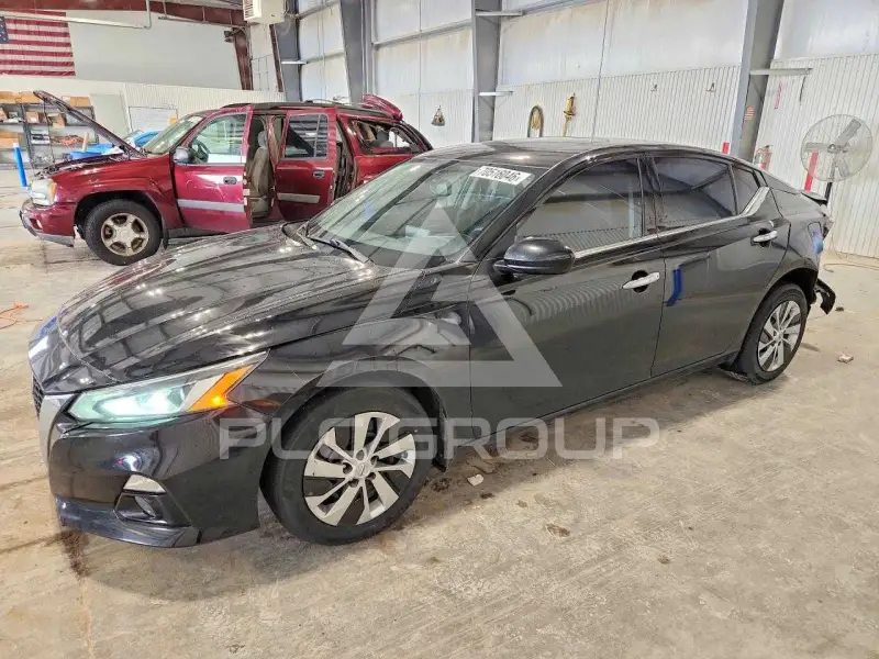 2019 Nissan ALTIMA фото