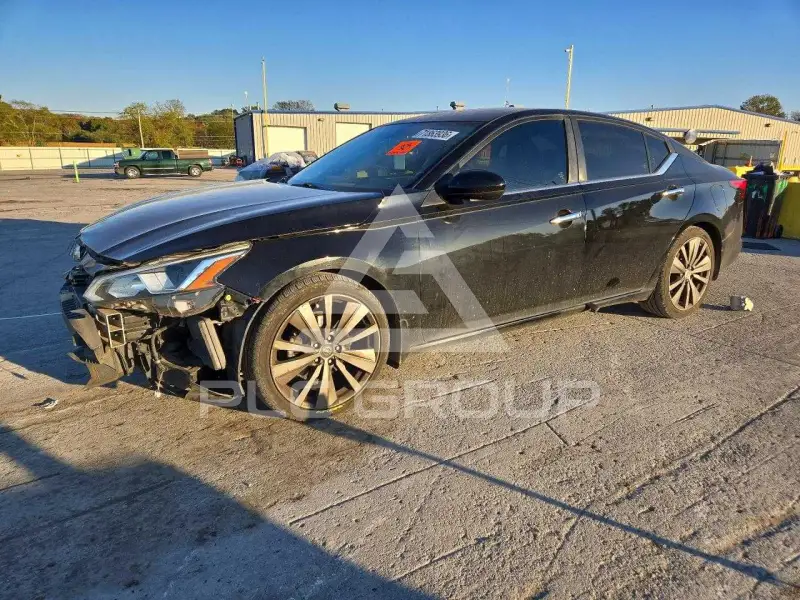 2019 Nissan ALTIMA photo