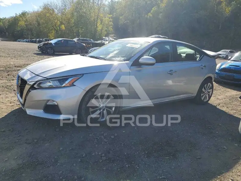 2019 Nissan ALTIMA фото