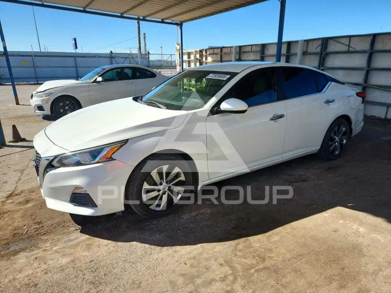 2019 Nissan ALTIMA photo