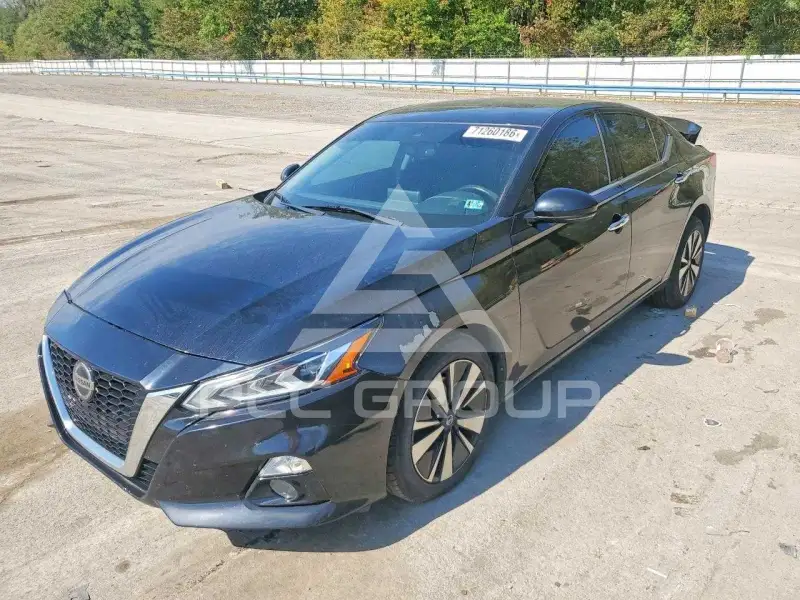2019 Nissan ALTIMA фото