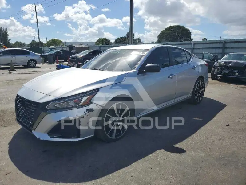 2019 Nissan ALTIMA фото