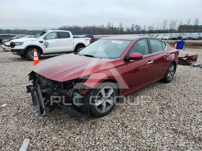 2019 Nissan ALTIMA photo