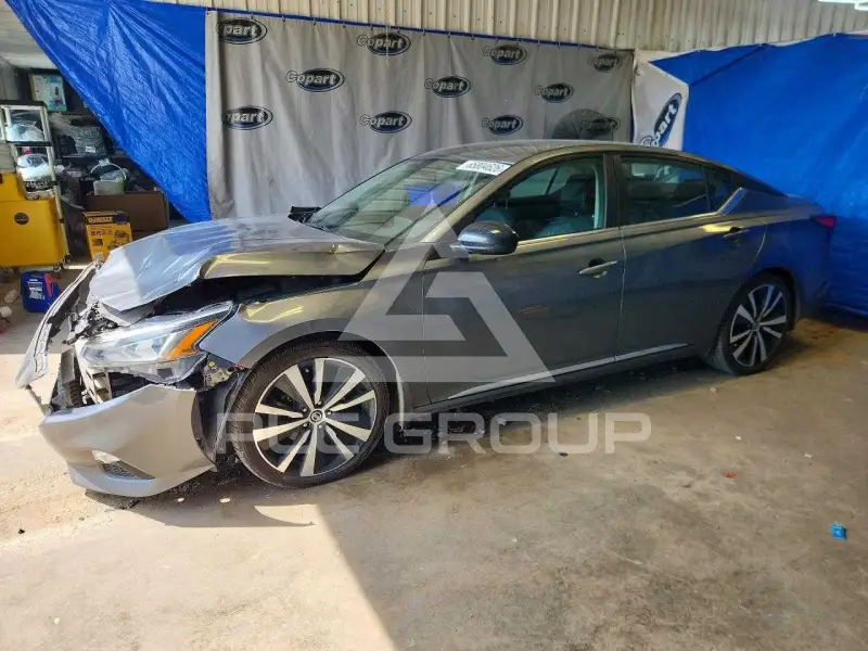 2019 Nissan ALTIMA photo