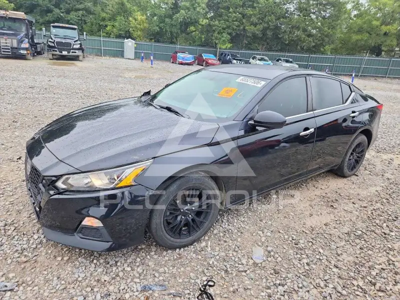 2019 Nissan ALTIMA фото