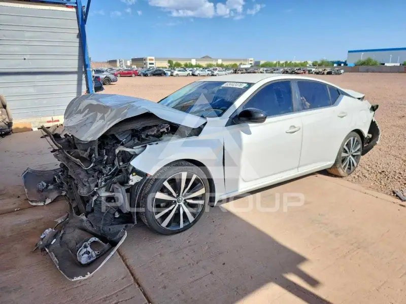 2019 Nissan ALTIMA photo