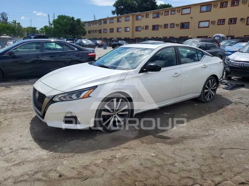 2019 Nissan ALTIMA фото