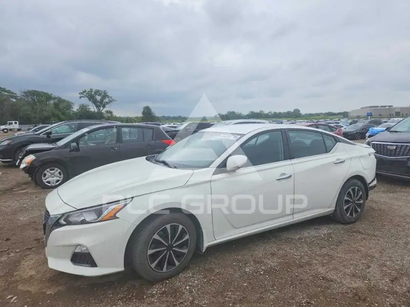 2019 Nissan ALTIMA фото