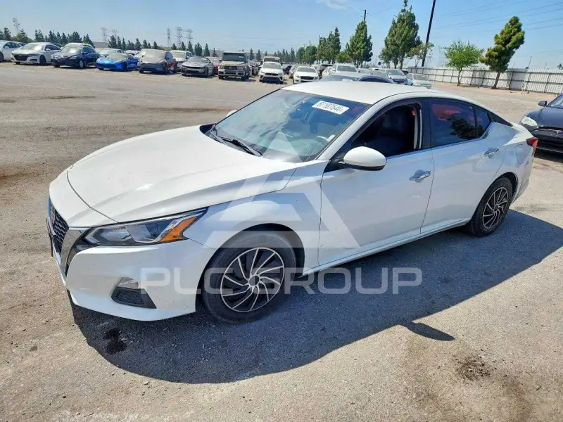 2019 Nissan ALTIMA фото