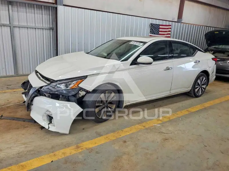 2019 Nissan ALTIMA photo