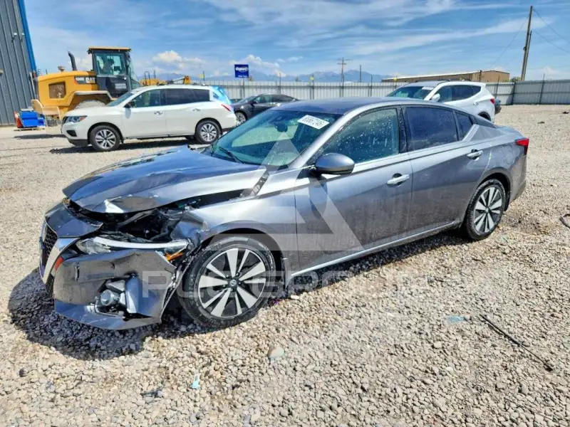 2019 Nissan ALTIMA photo