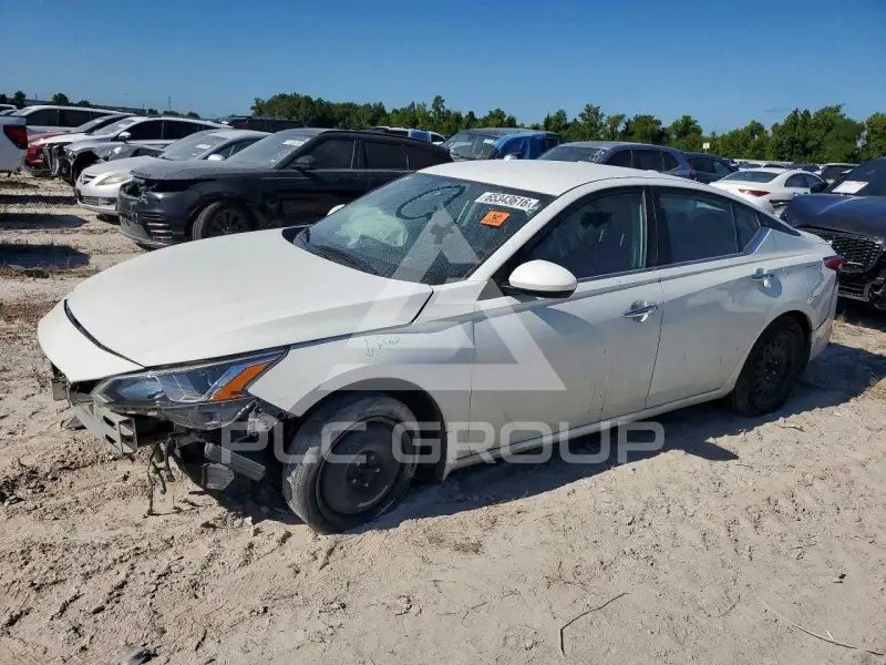 2019 Nissan ALTIMA фото