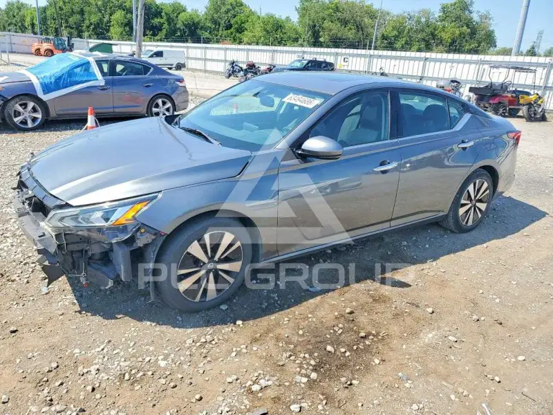 2019 Nissan ALTIMA фото
