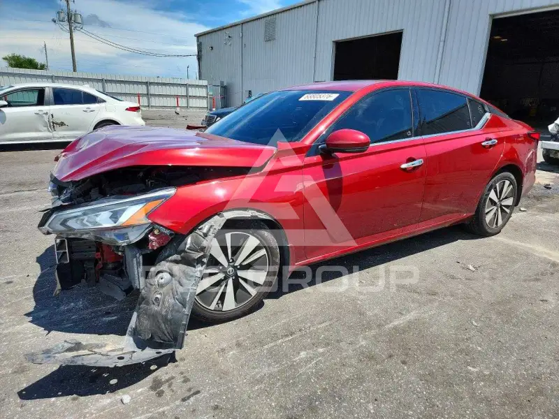 2019 Nissan ALTIMA фото