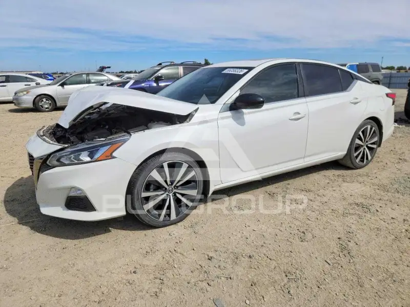 2019 Nissan ALTIMA photo