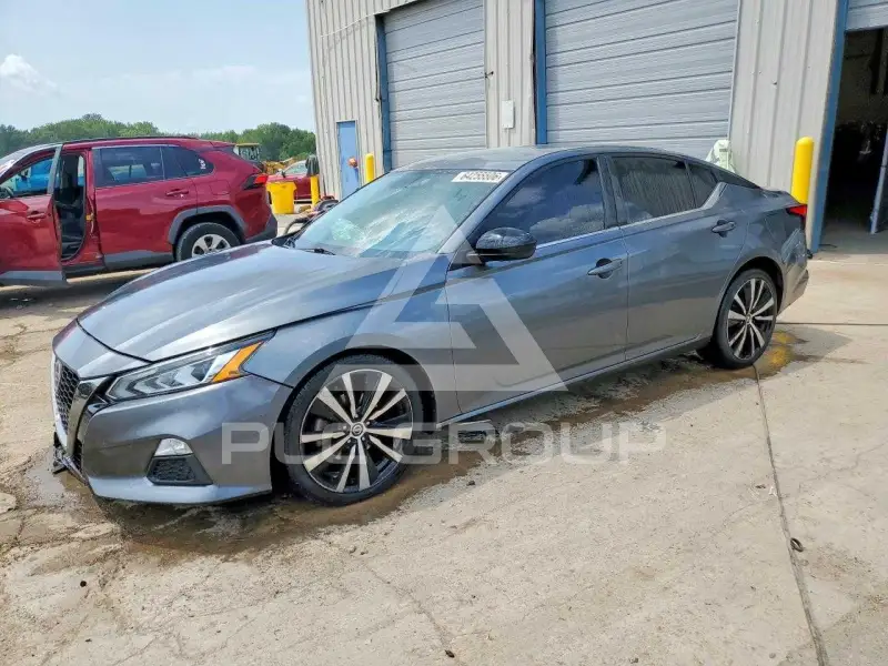 2019 Nissan ALTIMA photo