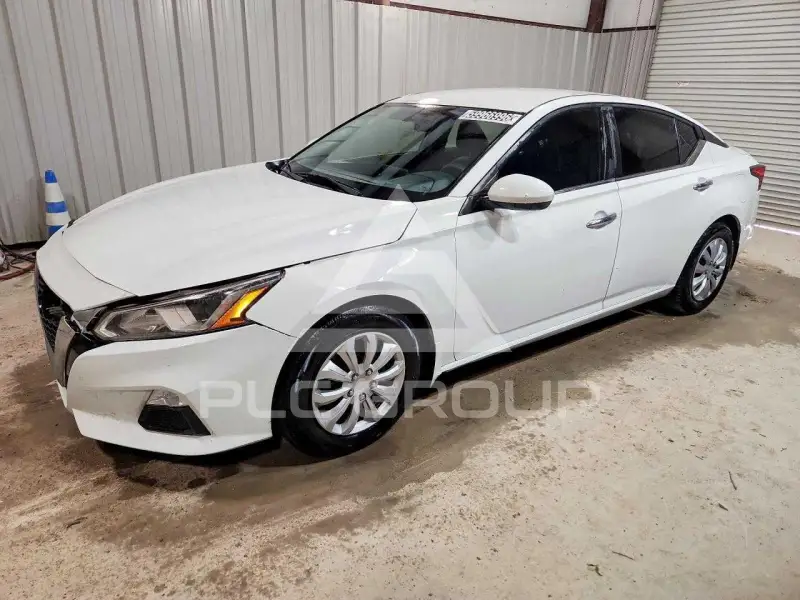 2019 Nissan ALTIMA photo
