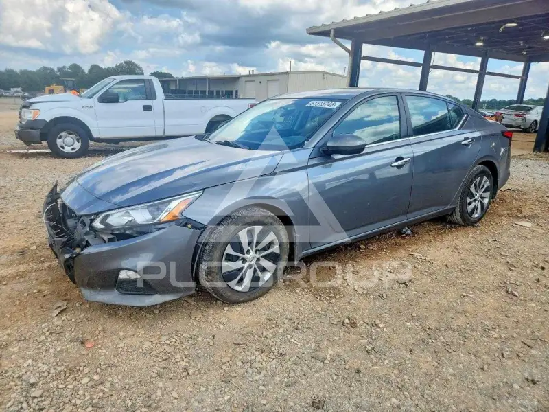 2019 Nissan ALTIMA photo