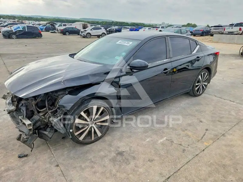 2019 Nissan ALTIMA photo