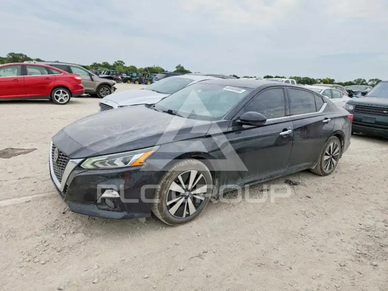 2019 Nissan ALTIMA photo