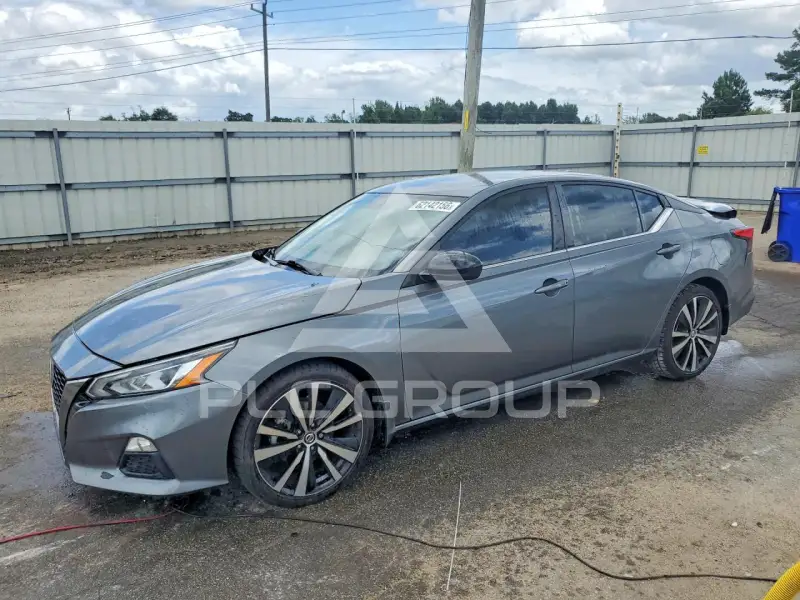 2019 Nissan ALTIMA photo