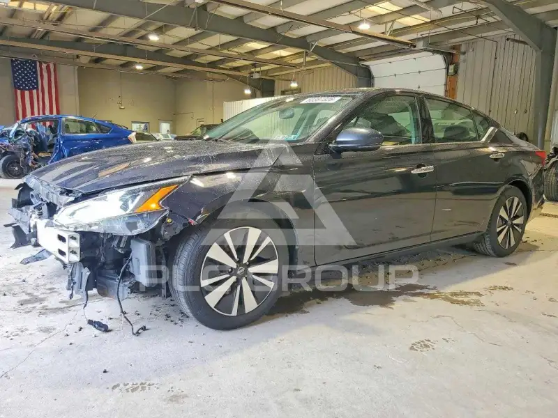 2019 Nissan ALTIMA photo