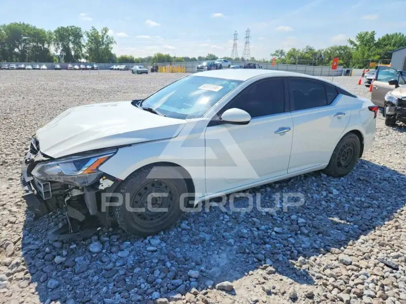 2019 Nissan ALTIMA photo
