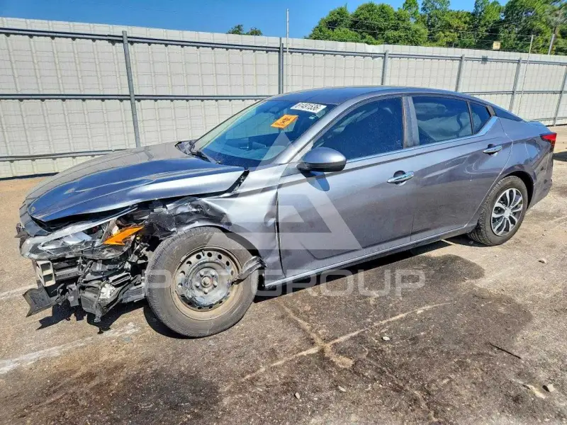2019 Nissan ALTIMA фото