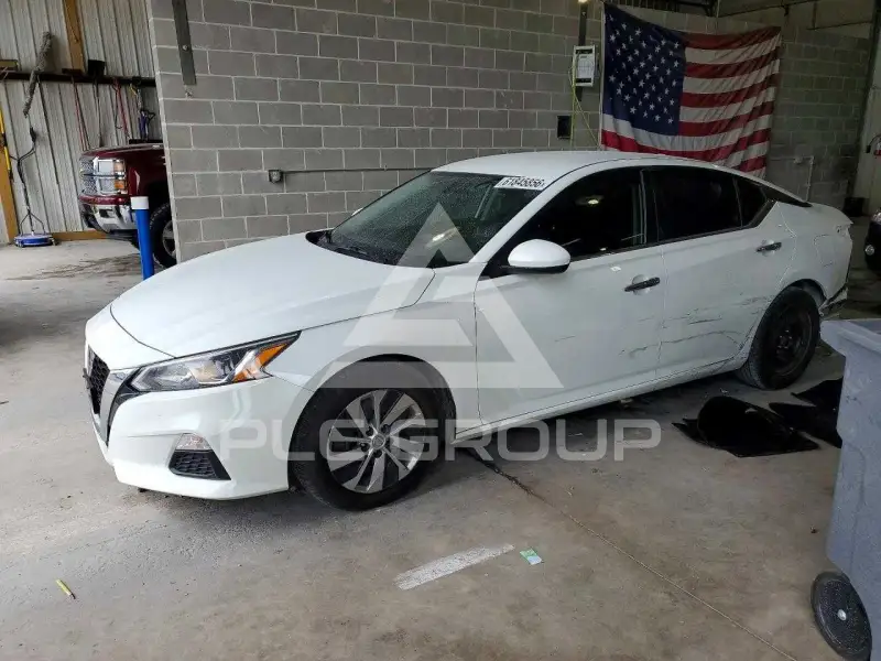 2019 Nissan ALTIMA photo